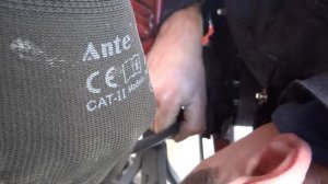 Заміна троса ручника. Як загнати трос в ПОСАДОЧНЕ МІСЦЕ на прикладі IVECO