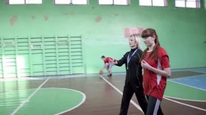 Урок физической культуры в 10 классе Учитель Жаркова О.А.