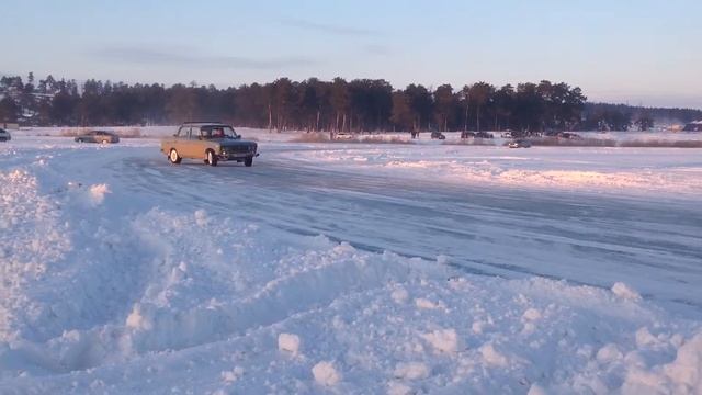 ВАЗ 2106,озеро смотреть онлайн