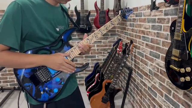 Test sustainer on guitar ibanez смотреть онлайн
