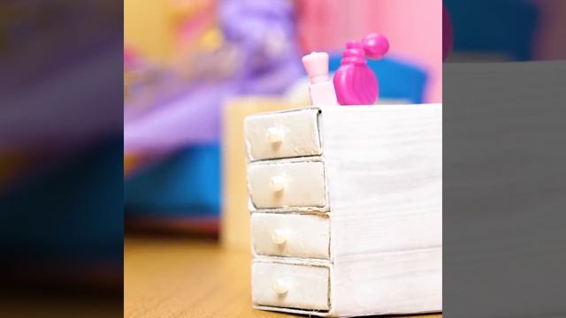 23 СУПЕР КРУТЫХ ЛАЙФХАКА И КРАФТА С КУКЛАМИ БАРБИ смотреть онлайн