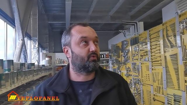 Кто производит монтаж панелей ?