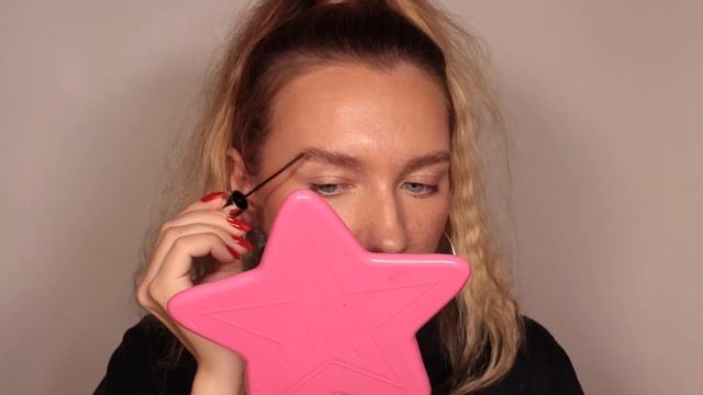 МАКИЯЖ НА КАЖДЫЙ ДЕНЬ | ПАЛЕТКА ШАРЛОТТЫ ТИЛБЕРИ PILLOW TALK смотреть онлайн