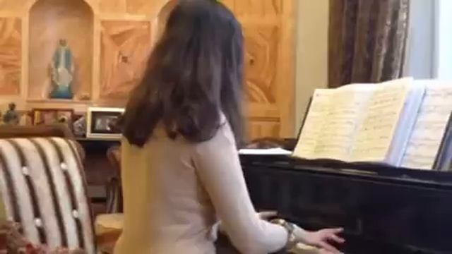 Уроки игры на фортепиано. Приёмы арпеджио в произведениях. Обучение игре на фортепиано. смотреть онлайн