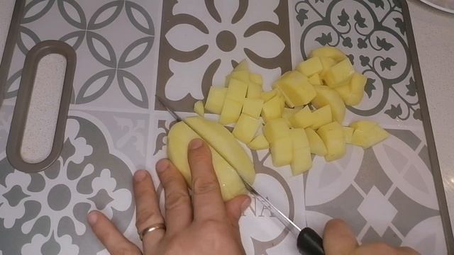 СУП-ПЮРЕ ИЗ БРОККОЛИ С ФРИКАДЕЛЬКАМИ #рецепты#италия#еда#итальянскаякухня#брокколи#суппюре#суп