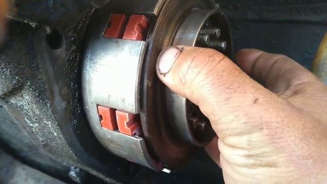 ЮМЗ 6. сцепления пускача. смотреть онлайн