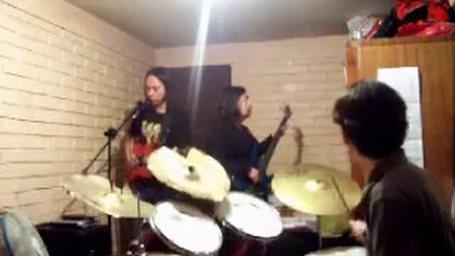 Kernel Panic Poison Heart Cover смотреть онлайн