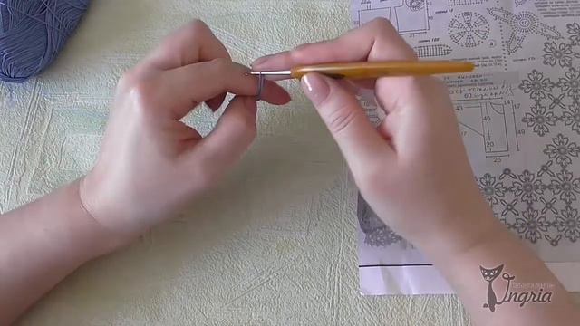 Процесс вязания из мотивов ❦ Ажурный квадрат крючком