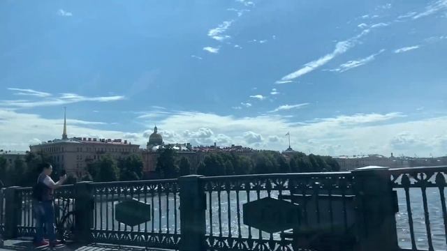 KRANG PIZZA В ПИТЕРЕ НЕ СМОГЛА УДИВИТЬ??? ОБЗОР И ВЛОГ ПИТЕРА смотреть онлайн