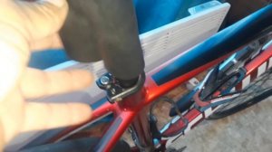 Защита подседельной трубы от грязи и пыли и предотвращение скрипов