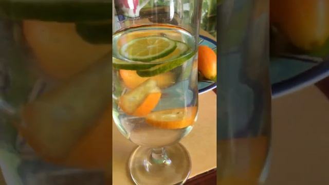 Варенье из кумкватов, лаймов, зелёных лимонов смотреть онлайн