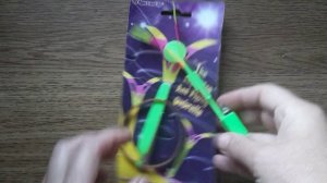 ФЛАЙЕР СВЕТЯЩИЙСЯ. ОБЗОР ИГРУШКИ ЗА 34 РУБЛЯ. ВЕРТУШКА ЛЕТАЮЩАЯ.ФЛАЙЕР ДЛЯ ДЕТЕЙ.