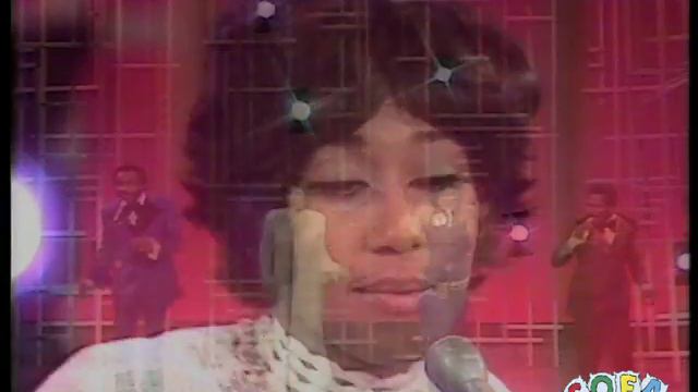 Friends of Distinction - "Grazing in the Grass" on The Ed Sullivan Show смотреть онлайн