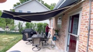 Diensweek Retractable Awning Demonstration - Amazon Special 12’ x 8’