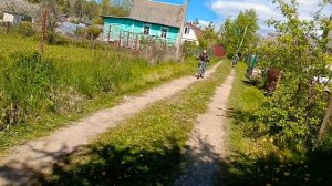 Мальчик упал с велосипеда в 6 лет с коричневой горы