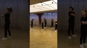 Танец «тигры» моя группа. ЗАЖИГАЕМ