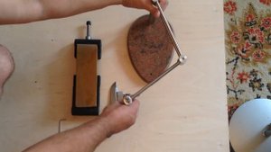 Шарнирная точилка Богдана Манько (по мотивам устройств Дмитрича)
