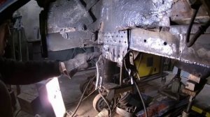 Пушечное сало горит при сварке