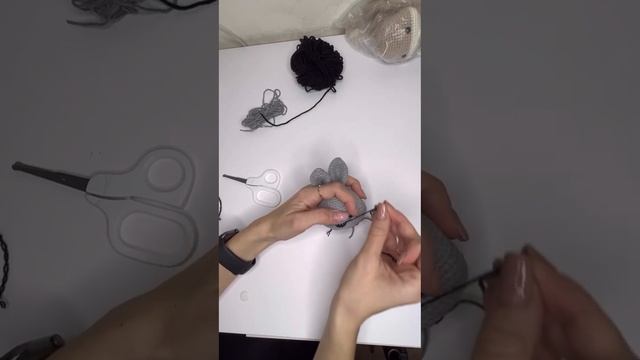 Вышиваем носик у зайки смотреть онлайн