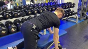 Как тренироваться в тренажерном зале? / Упражнения на спину / Упражнения на ягодицы