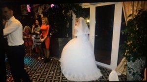 Одесса.драка за букет невесты ?