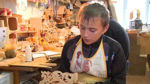 Утренний эфир / Выпиливание лобзиком на уроке труда