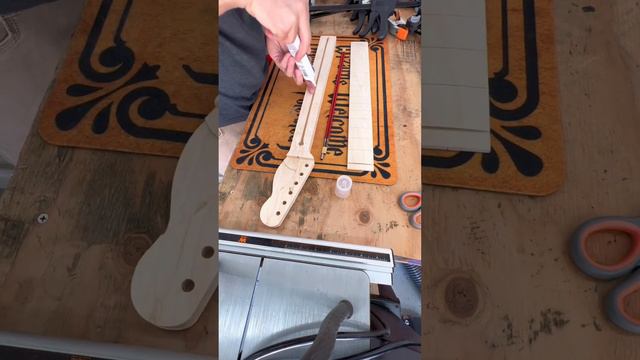 Building a guitar neck! Fretboard installation!