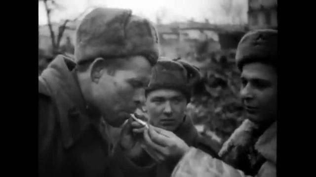 Владимир Высоцкий. Песня о моем старшине. (Я помню райвоенкомат) смотреть онлайн