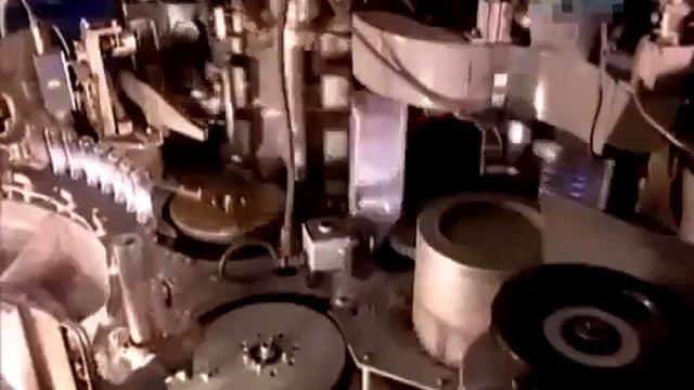 Как делают пластиковые бутылки и банки из ПЭТ