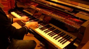 Mozart - Requiem - Kyrie Eleison (piano solo)