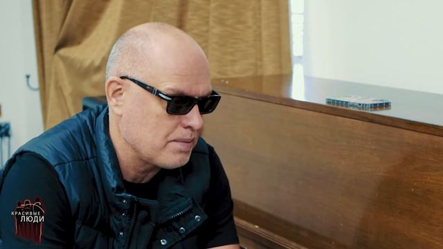 Кто самый красивый? Брикса #КрасивыеЛюди #interview #briksa #christianmusic
