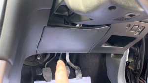 Peugeot 308 - How To Find The OBD Port