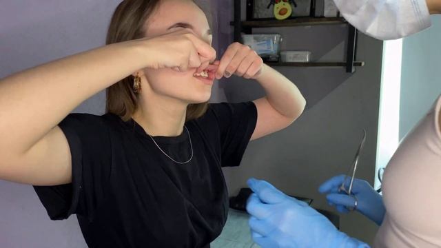 УХОД ЗА ПИРСИНГОМ|ЖЕЛЕЗО ПОД ГУБОЙ|МЕНЯЮ ТРЕУГОЛЬНИКИ НА КРУГИ смотреть онлайн