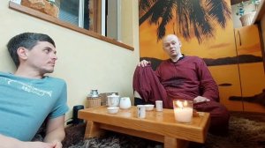 Моя атмосфера в гостях у Максима Хилера, экзорциста, целителя, остеопата, массажиста, белого мага