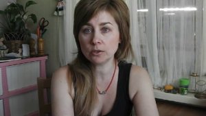 О запахе козьего молока.