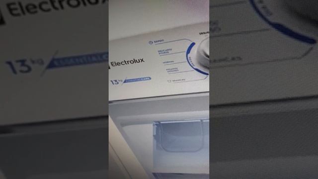 Máquina de Lavar 13kg Electrolux Essential Care e bom?com Cesto Inox, Jet&Clean(LED13) 220V promoçã