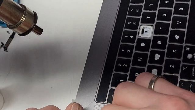 15" MacBook Pro A1990 A1707 2016-2019  Touch Bar Removal / Replacement
