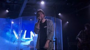 VLNY - Синие Синие (ft. NECHAEV) St.Petersburg Live