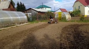Фрезы вместо колес, мотоблок Воткинск (мб 6981) с пахотно ездовым модулем 3