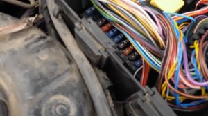 W203 Mercedes-Benz (qoruyucu/предохранитель прикуривателя)