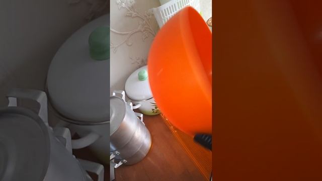 Посуда - чашки, кастрюли, форма-лоток для заливного, фильтр для воды BRITA, чайник-кофейник, смотреть онлайн