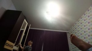 первая часть где Я убираться в комнате