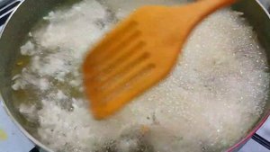 Puffed Rice and Nut Bars/Воздушный батончик из риса и орехов/Guruchli Bodroq/أرز منتفخ وألواح مكسرا