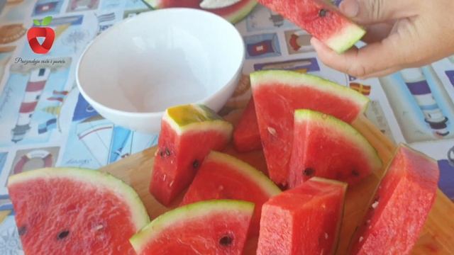 Izgubite suvišne kilograme, podignite imunitet, osvježite se uz lubenicu смотреть онлайн