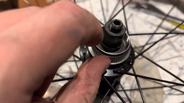 Как перебрать заднюю втулку под кассету и разобрать барабан - на примере втулки SHIMANO Результат ч смотреть онлайн