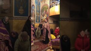 Песнопение "Кресту Твоему поклоняемся, Владыко..."