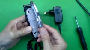 Как разобрать машинку для стрижки волос триммер WAHL HERO Ремонт машинки триммера своими руками