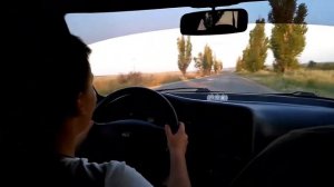 10 - летний ребенок за рулём авто!!!