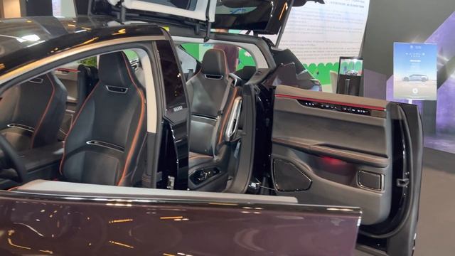 HiPhi X 高合 смотреть онлайн