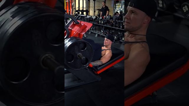 Ноги! #рекомендации #упражнения #сплит #спорт #качалка смотреть онлайн